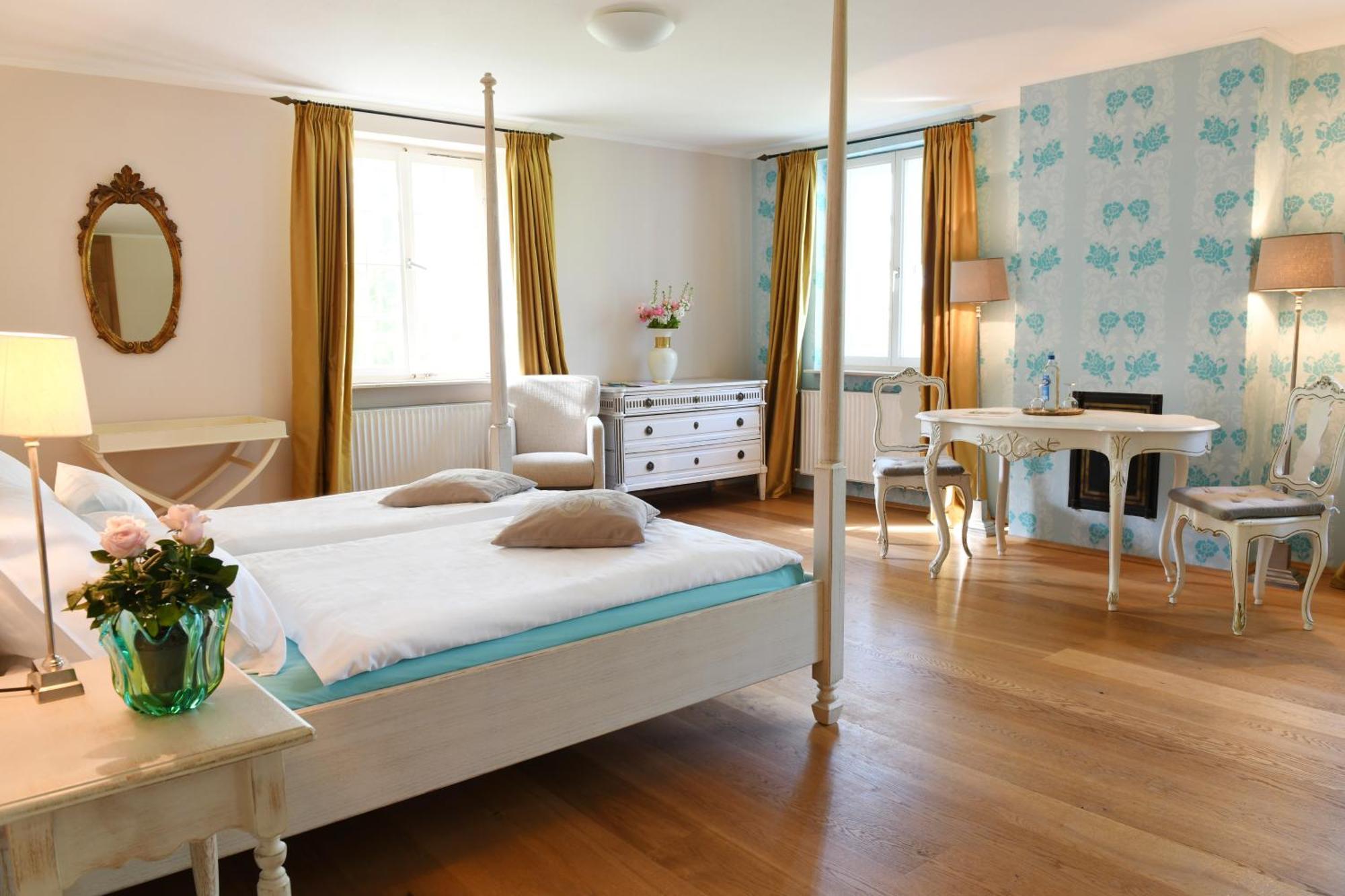 Haus Keppelborg: Zi Elisabeth Mit Burgmauerblick